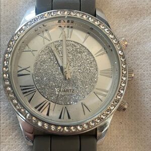 Silver Glitter Diamond Quartz Watch with Dark Grey Strap - Dazzling!